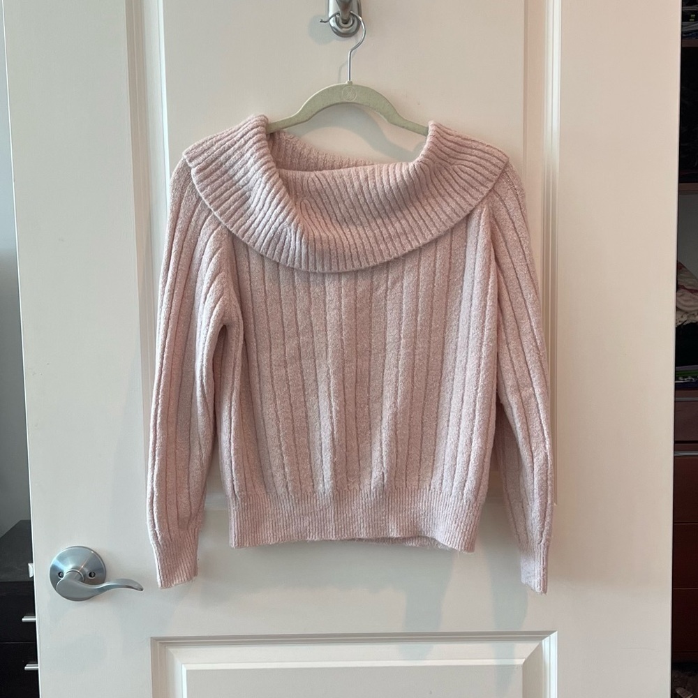 Ingni Sweater